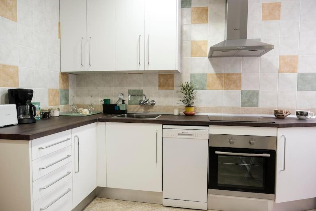 Apartamento A 100M Del Ayuntamiento Huelva Extérieur photo