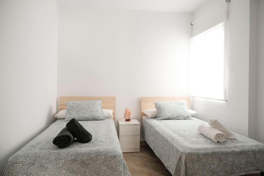 Apartamento A 100M Del Ayuntamiento Huelva Extérieur photo