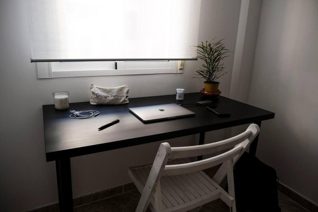 Apartamento A 100M Del Ayuntamiento Huelva Extérieur photo